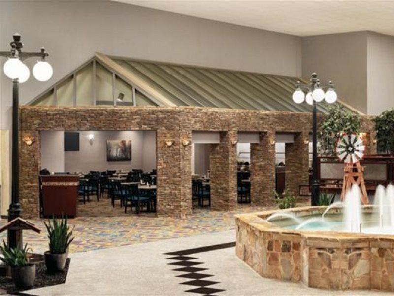 Radisson Hotel Fort Worth North-Fossil Creek Extérieur photo