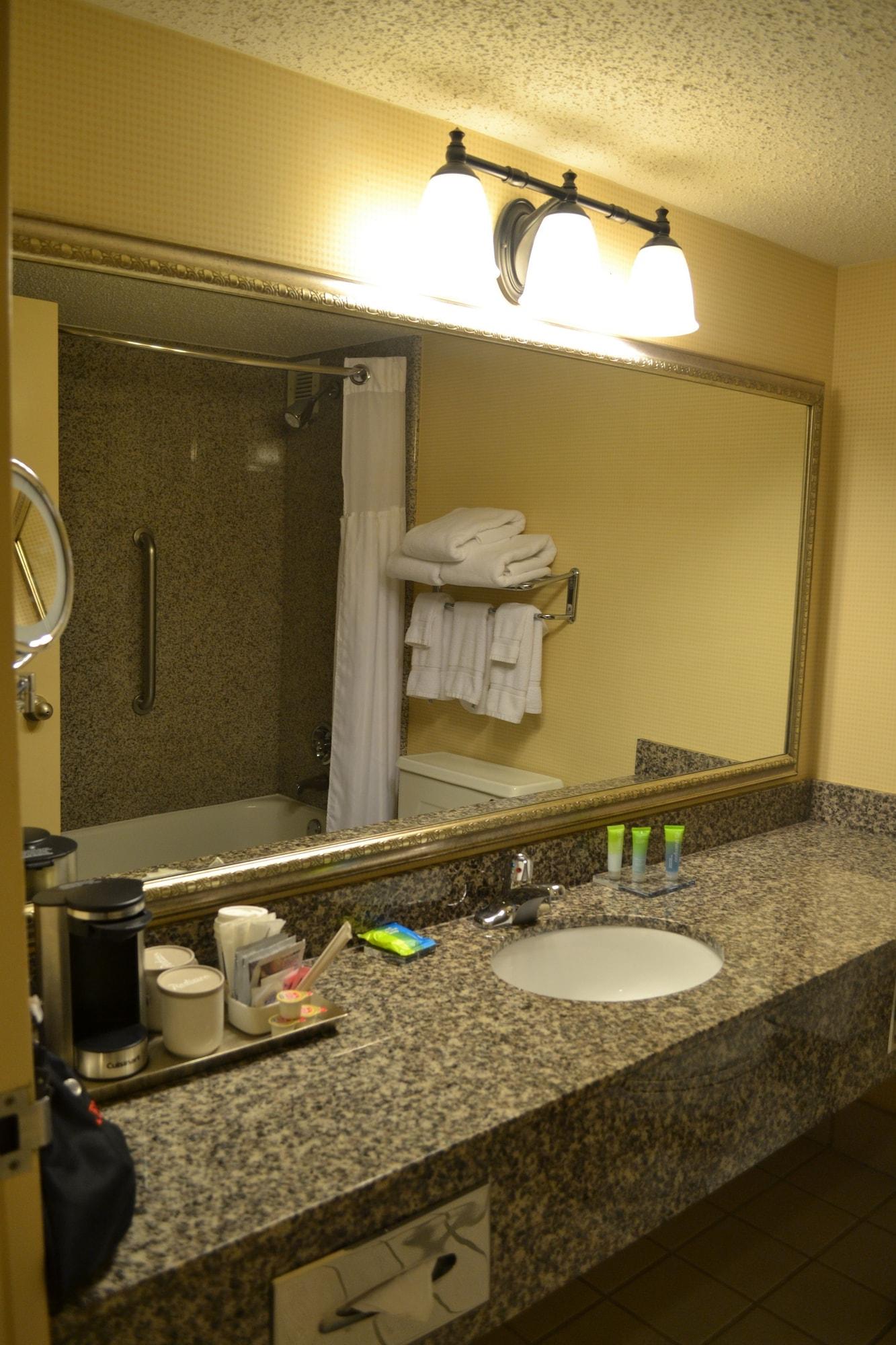 Radisson Hotel Fort Worth North-Fossil Creek Extérieur photo