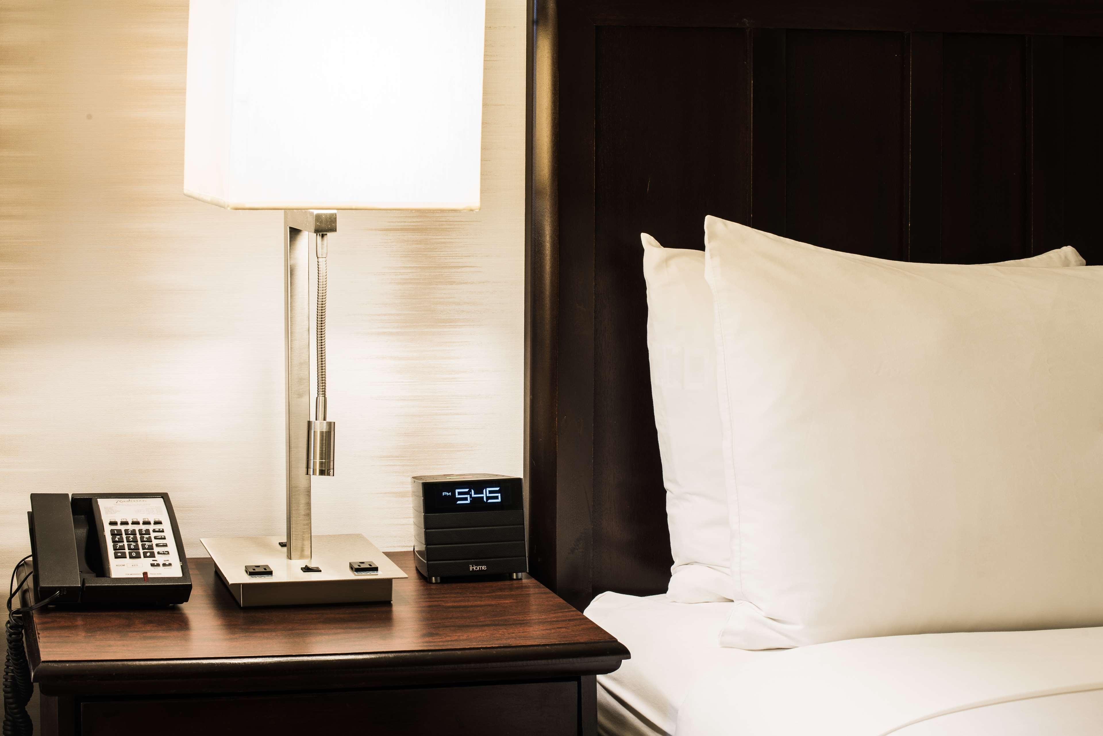 Radisson Hotel Fort Worth North-Fossil Creek Extérieur photo