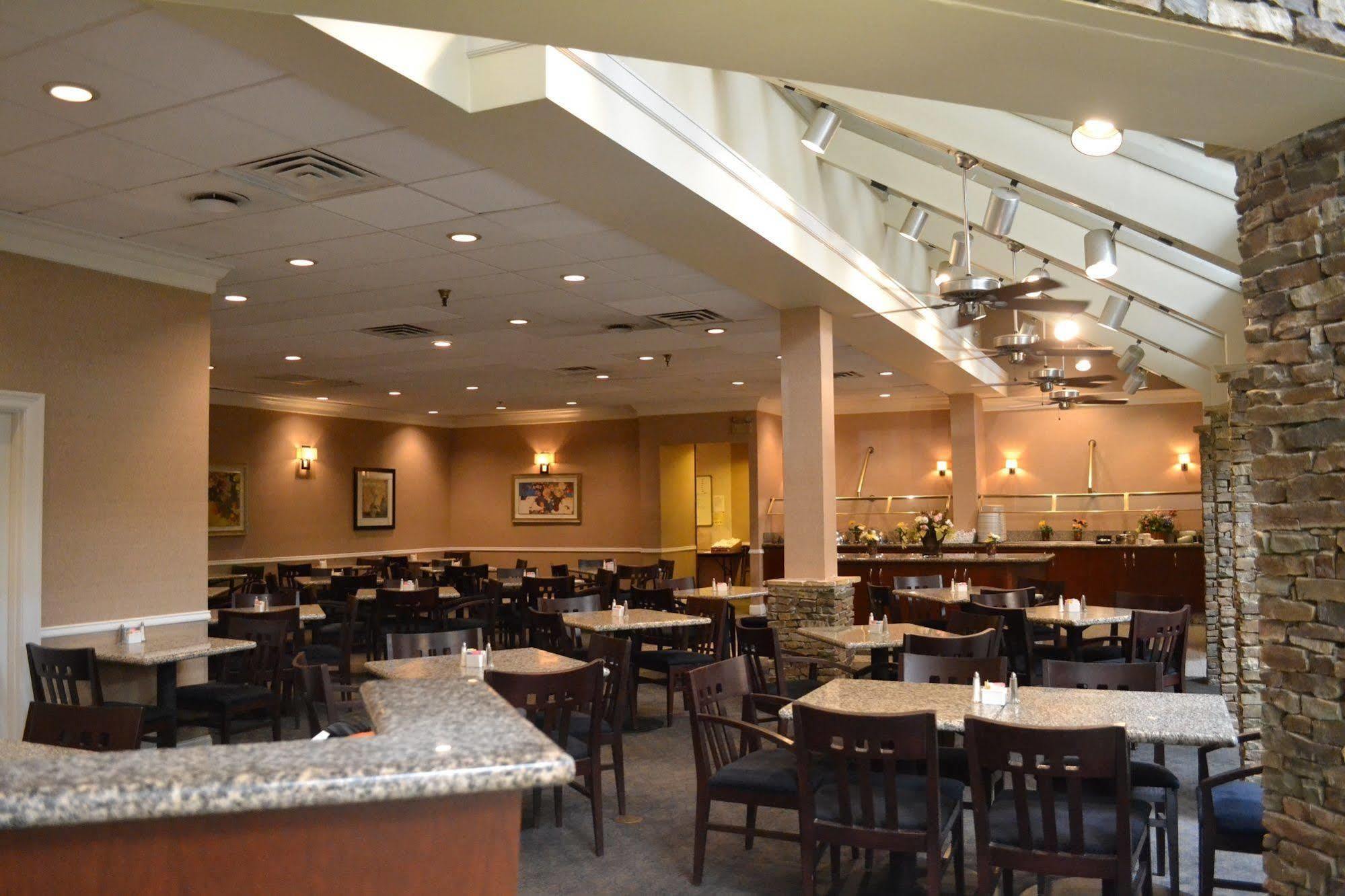 Radisson Hotel Fort Worth North-Fossil Creek Extérieur photo